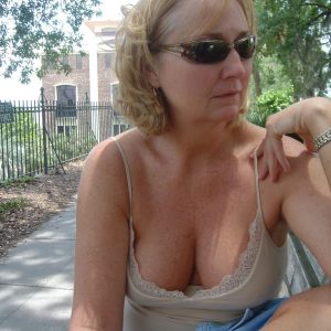 Baise tranquille Édith - rencontre-MILF-Saint-Maur-des-Fossés