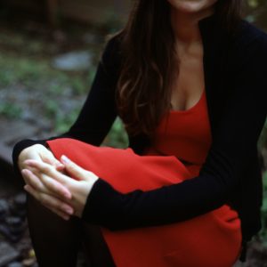 Émeline - rencontre-Milf-Cherbourg-en-Cotentin