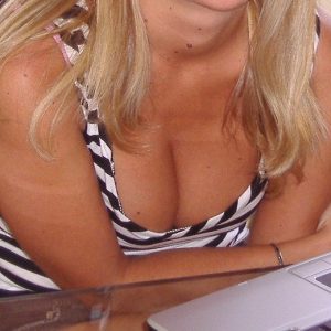 38 et prête à se lâcher Clémence - rencontre-Milf-Rueil-Malmaison
