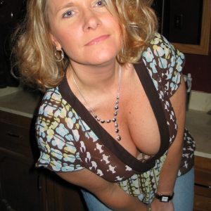 Clara - rencontre-Naturiste-Quimper