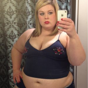 14h de taf derrière, j’ai une envie de bite Élodie - rencontre-Ronde-Laval